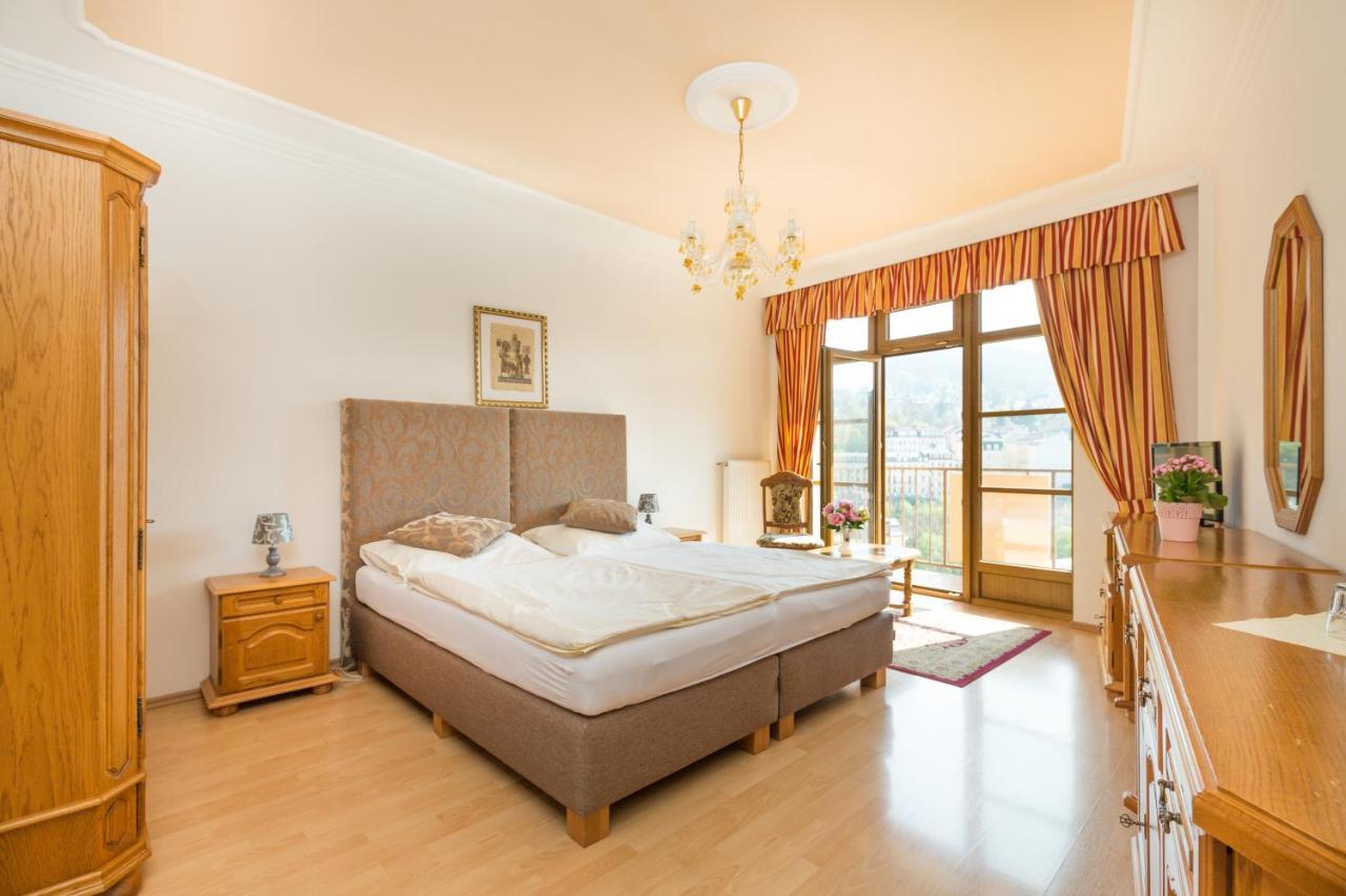 Ld Morava Hotel KLV Exterior foto